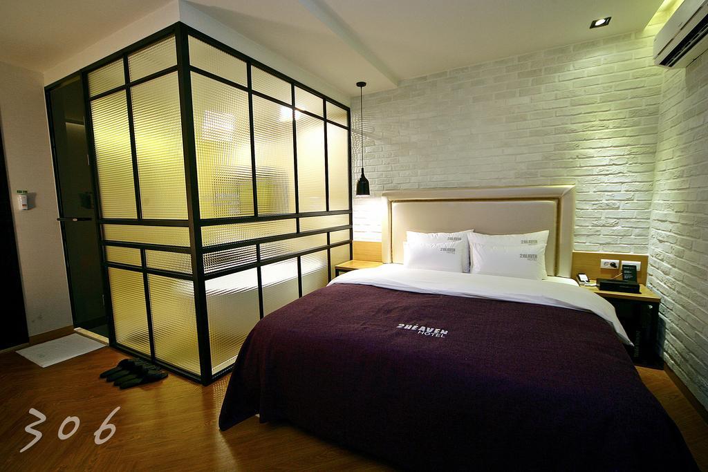 2 Heaven Hotel Seomyeon Пусан Экстерьер фото